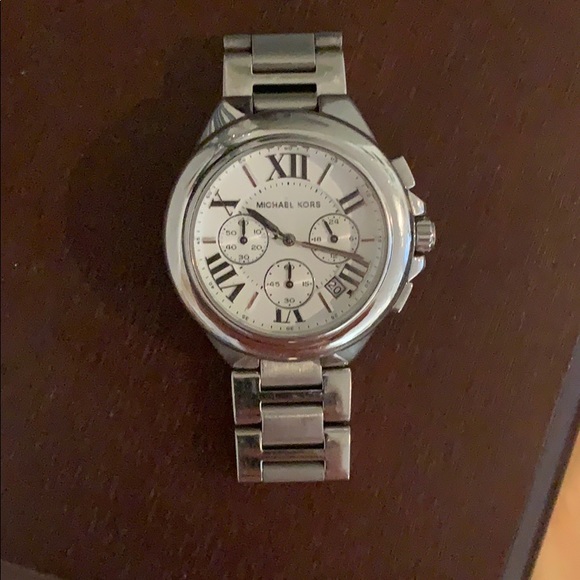 Michael Kora silver watch - Picture 1 of 2
